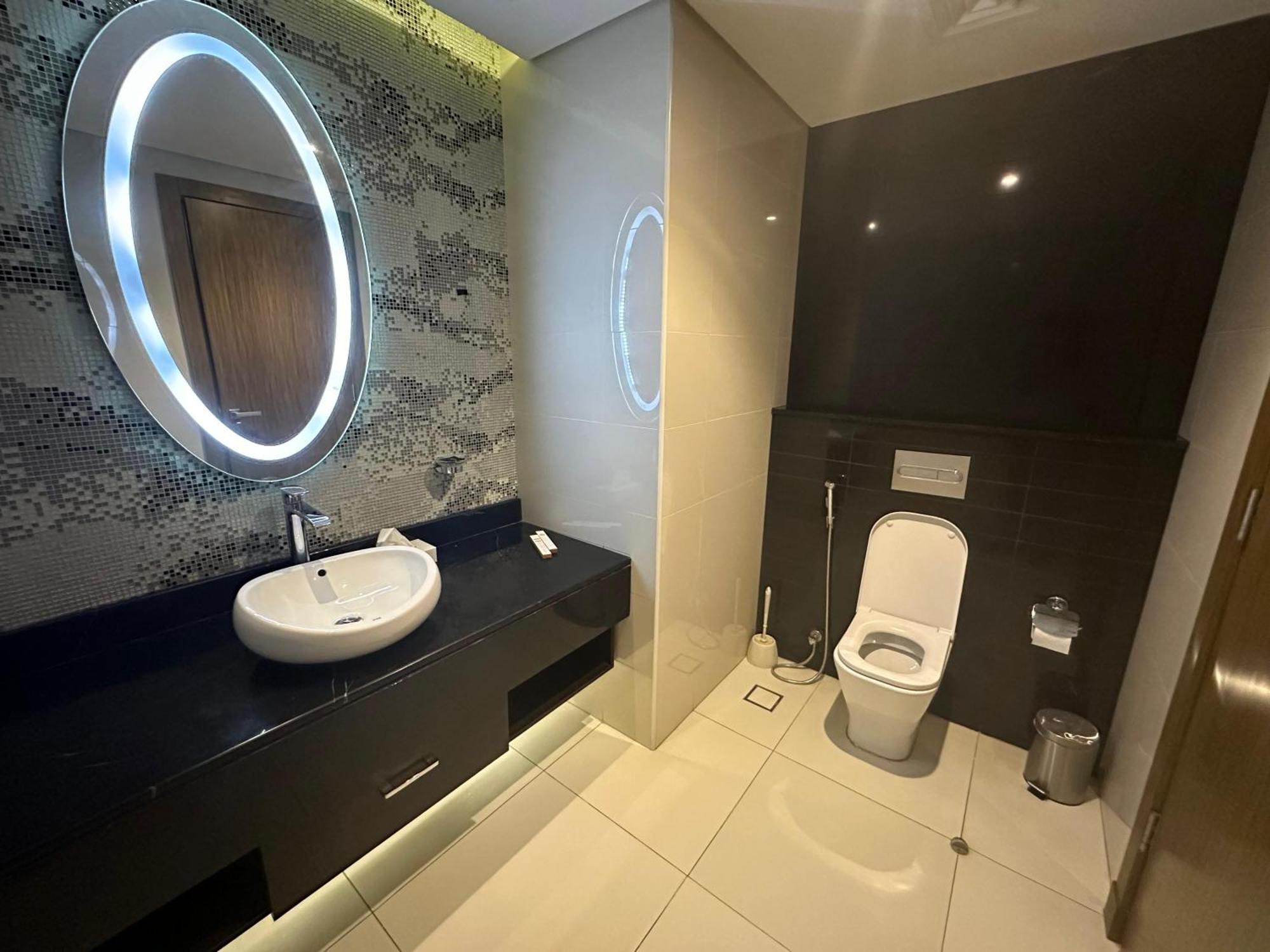 Damac Towers Olaya By Selsal فندق 4*